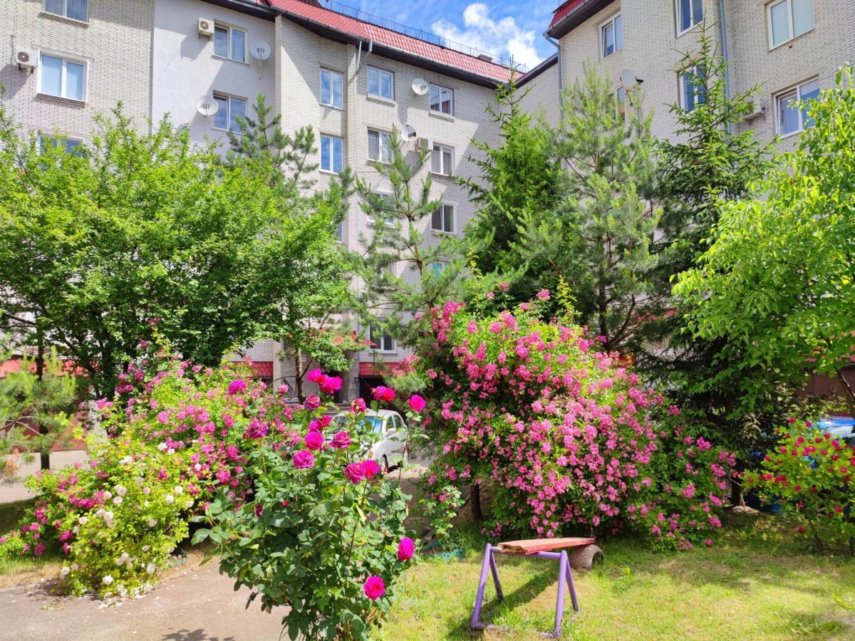 Apartment Positive Lviv Extérieur photo